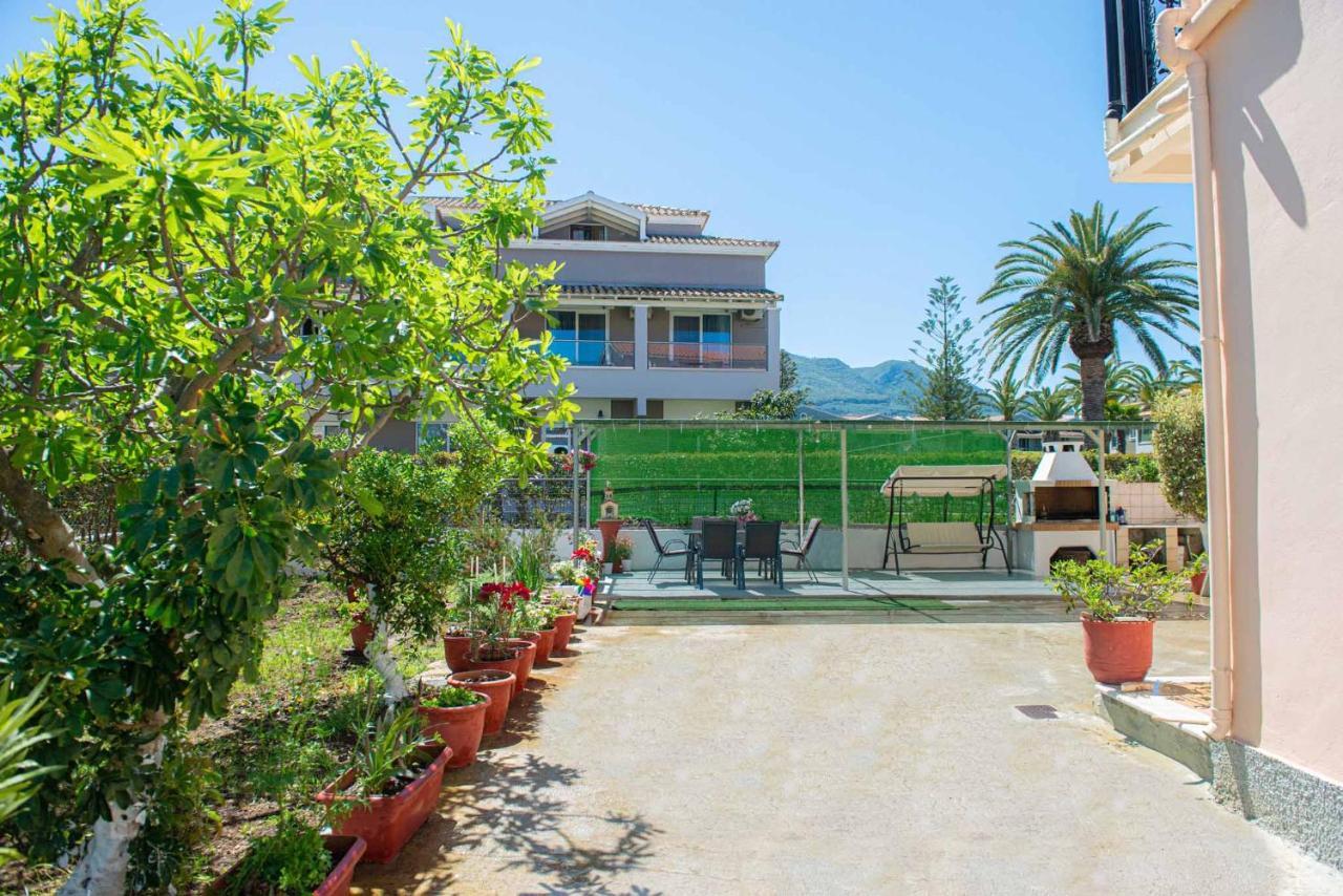 Lollas Apartments Acharavi  Luaran gambar